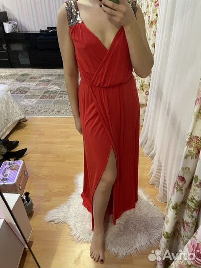 Платье вечернее