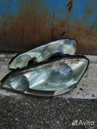 Фара Toyota Ipsum acm21w, 2azfe
