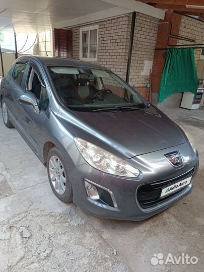 Peugeot 308 1.6 МТ, 2011, 160 000 км