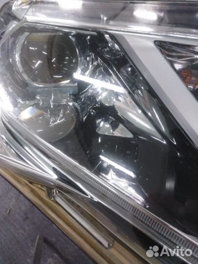 Фара передняя правая mitsubishi pajero sport 3
