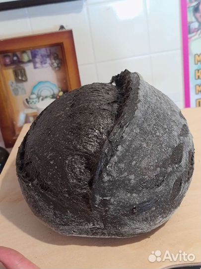 Чёрный хлеб тартин на живой закваске