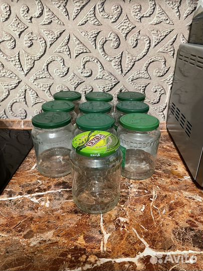Банка стеклянные 0,68 с крышками