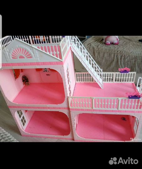 Домик для кукол Барби с мебелью