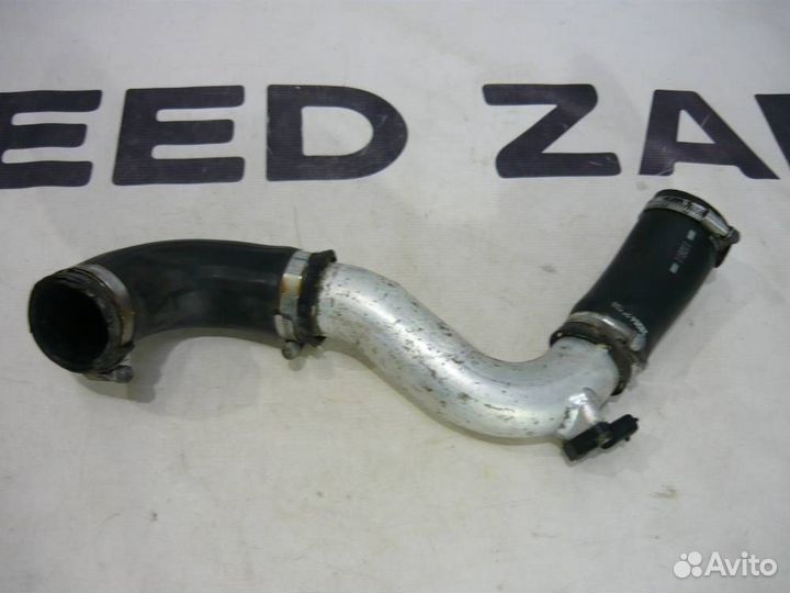 Патрубок интеркулера Kia Sportage SL D4HA 2011