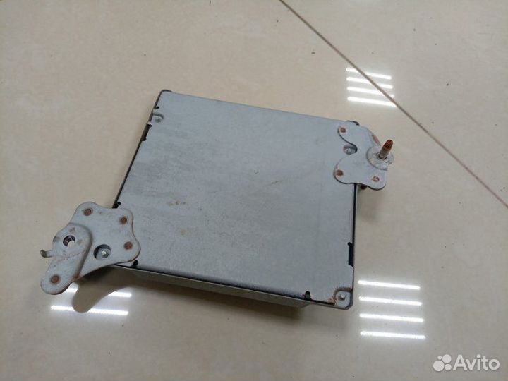 Блок электронный Lexus Ls460 USF40 1urfse 2007