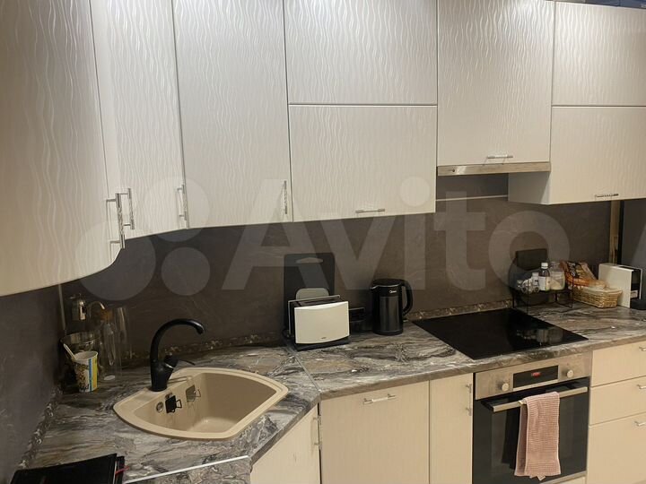 2-к. квартира, 52,6 м², 1/4 эт.