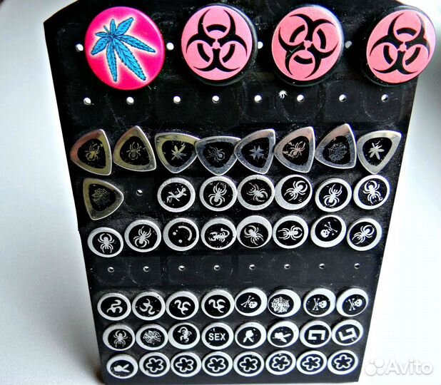 Новые сережки - гвоздики