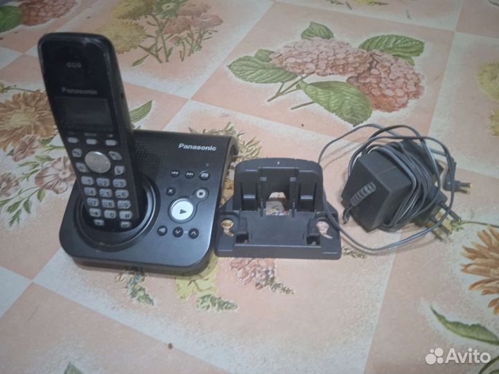 Домашний телефон panasonic