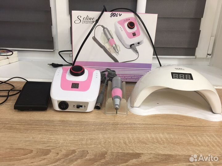 Аппарат для маникюра и лампа