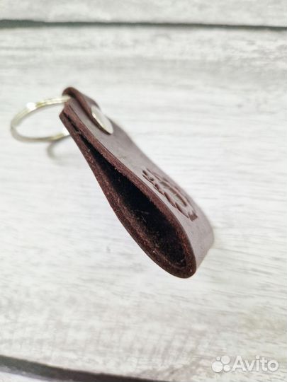 Брелок из нат.кожи