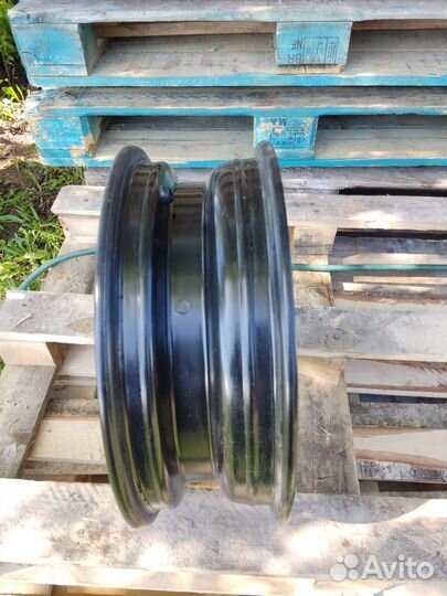 Продам диск на Ниву Новый 1 шт