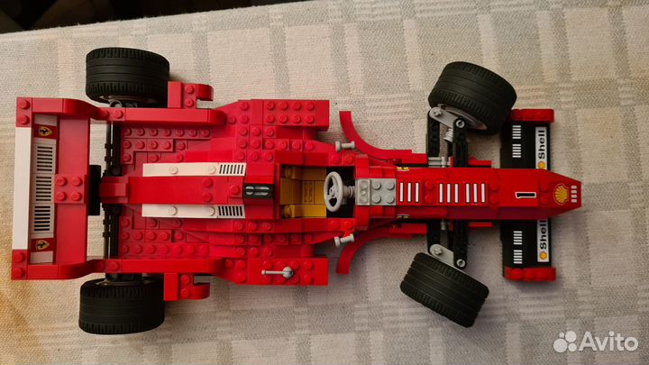 Lego 2556 Ferrari Formula 1 Racing Car Model team