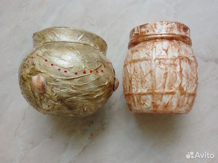 Подарок. Баночки из под крема, меда, декупаж