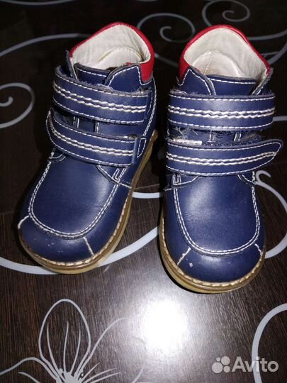 Ботинки детские 22 размер
