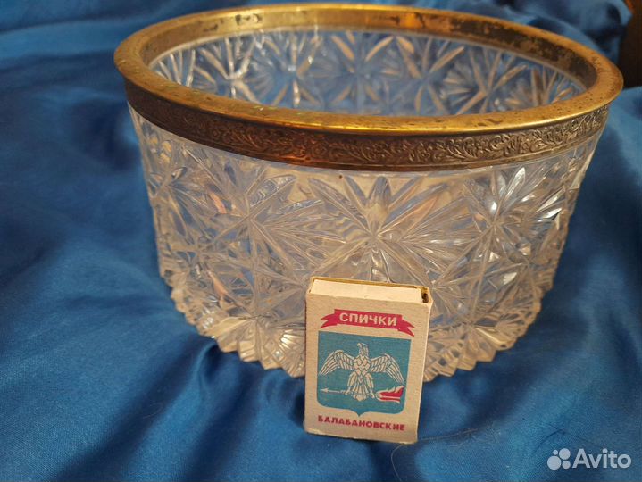 Подставка для бутылок.Конфетница