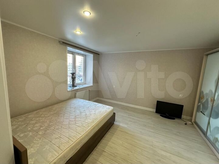 1-к. квартира, 45 м², 4/10 эт.