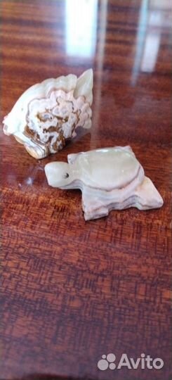 Фигурки из камня