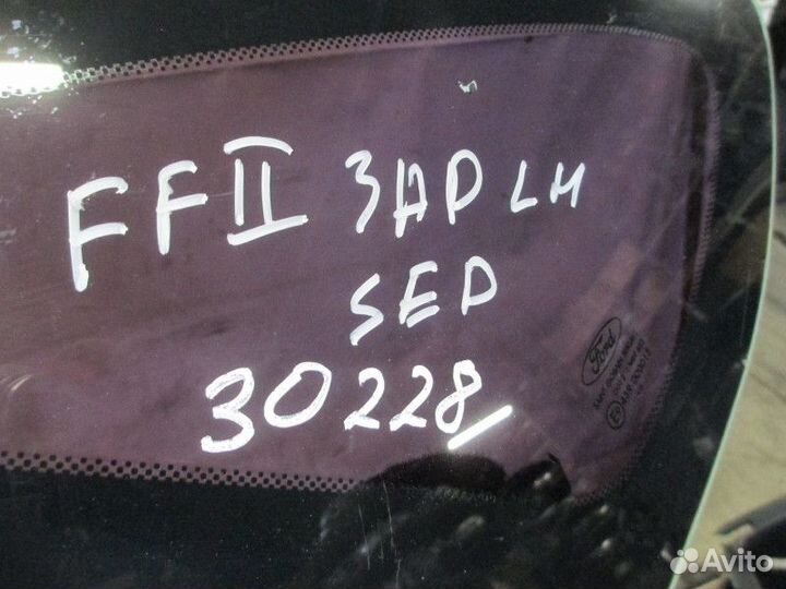 Стекло кузовное глухое левое Ford Focus II 2005-20