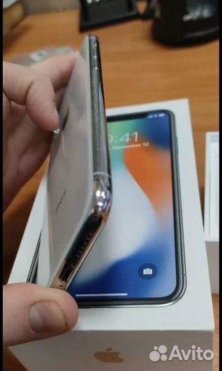 iPhone X, 256 ГБ