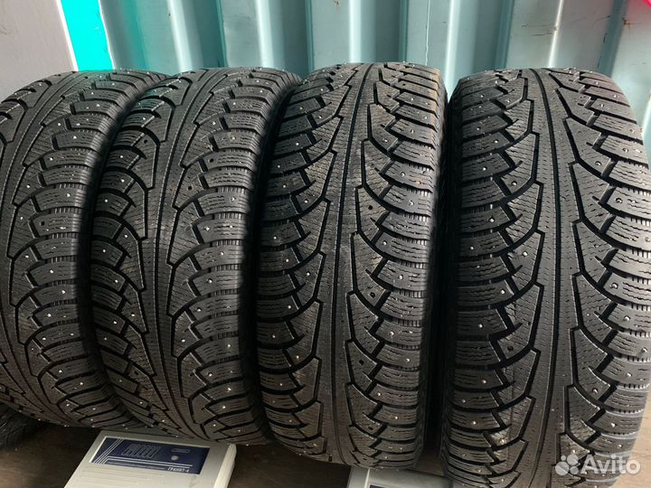 Nokian Tyres Hakkapeliitta 5 SUV 265/65 R17 116T