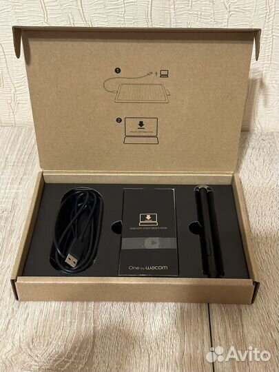 Графический планшет One by Wacom