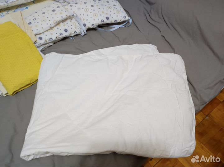 Бортики в детскую кроватку + одеяло