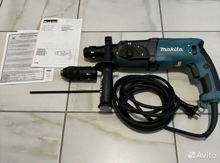 Перфоратор Makita HR2470FT