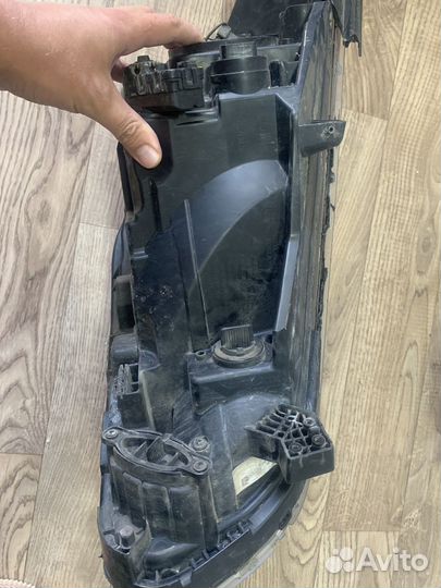 Фары передние левая kia rio 4 Mobis LH