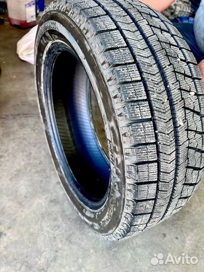Bridgestone Blizzak VRX 195/55 R16