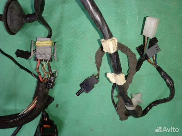 Opel Astra (H) III проводка двери передней левой