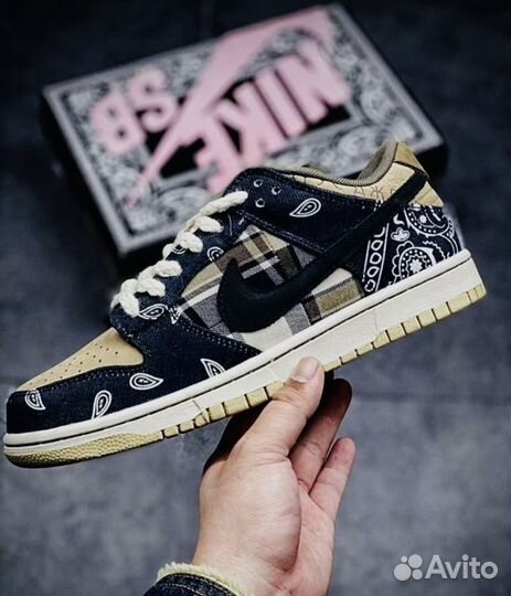 Кеды nike sb dunk low trevis scott