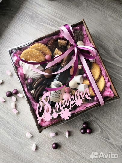 Съедобный букет сухофруктами конфетами раками