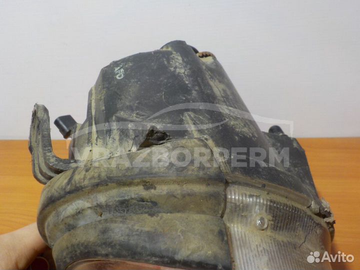 Фара правая Kia Magentis