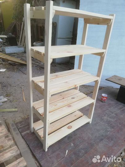 Стеллаж деревянный