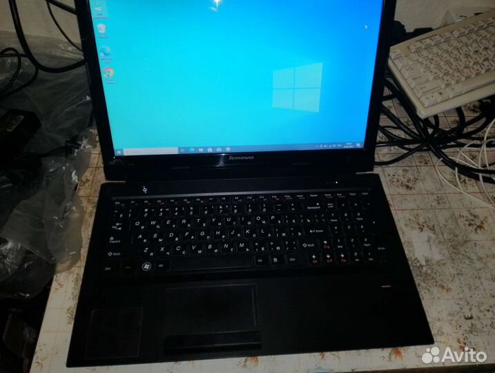Lenovo b575