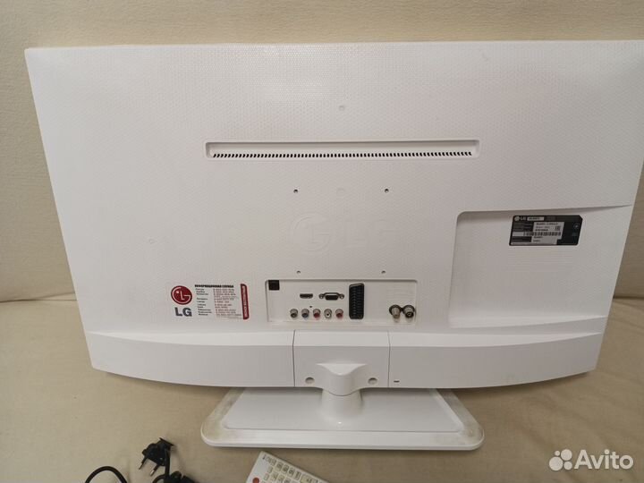 Телевизор LG 29LN457U в ремонт / на запчачти