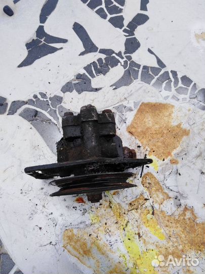 Насос Гура Kia Sportage 2.0 i 16V 4WD FE