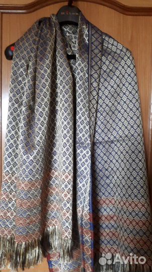 Палантин дамасского жаккарда