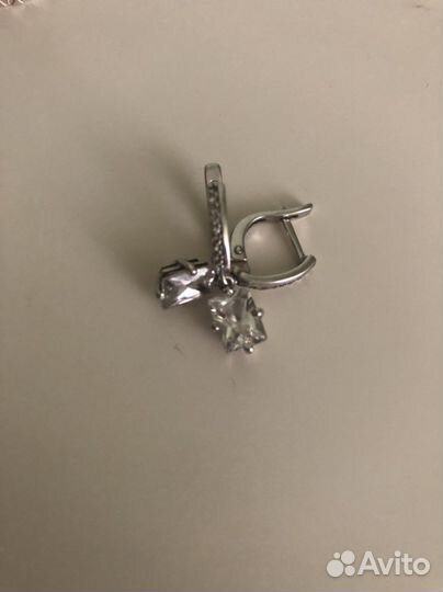Украшение из серебра