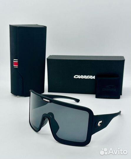 Солнцезащитные очки carrera