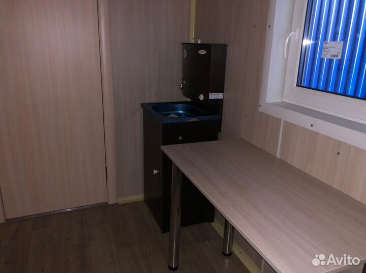 Вагон дом жилой на 8 человек на шасси