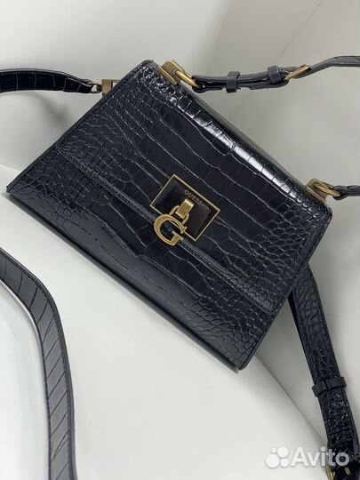 Сумка через плечо Guess