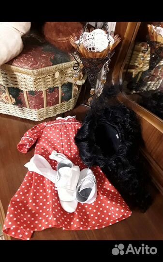 Кукла антикварная 55 см Минерва временно