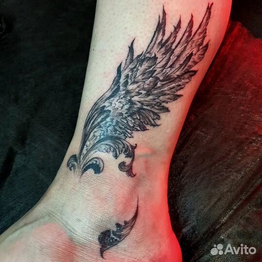 Модель на тату