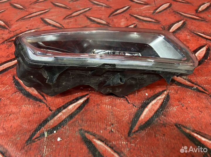 Птф правая Volkswagen Polo седан