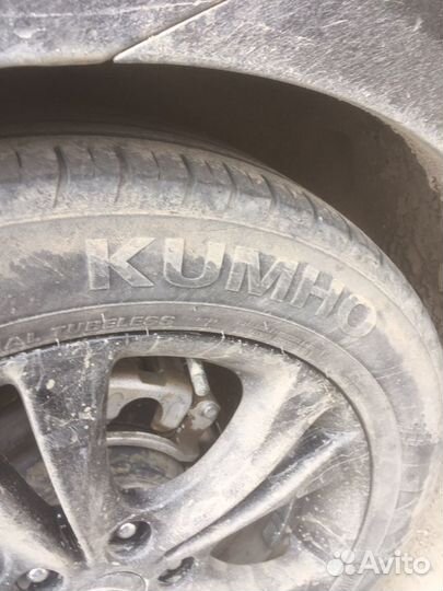 Kumho Ecsta PS71 215/55 R17