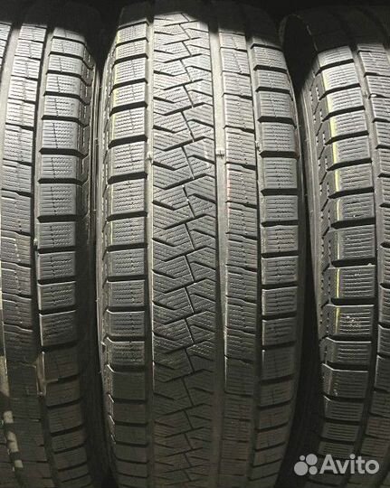 Pirelli Ice Asimmetrico 225/65 R17 106W