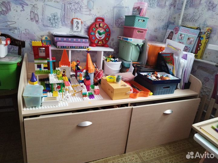 Детская кроватка