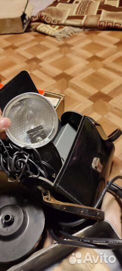 Пленочный фотоаппарат зенит