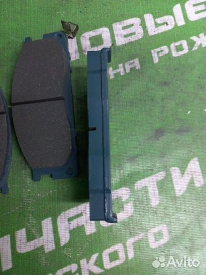 Передние тормозные колодки Toyota Town Ace 1985